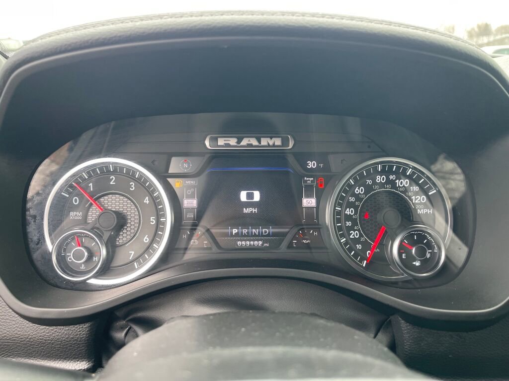 Used 2024 RAM 1500 Laramie image 14