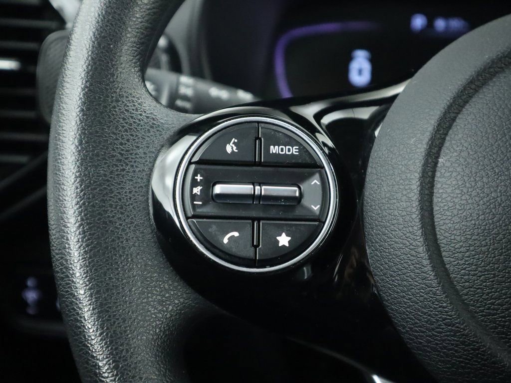 Used 2023 Kia Soul S image 11