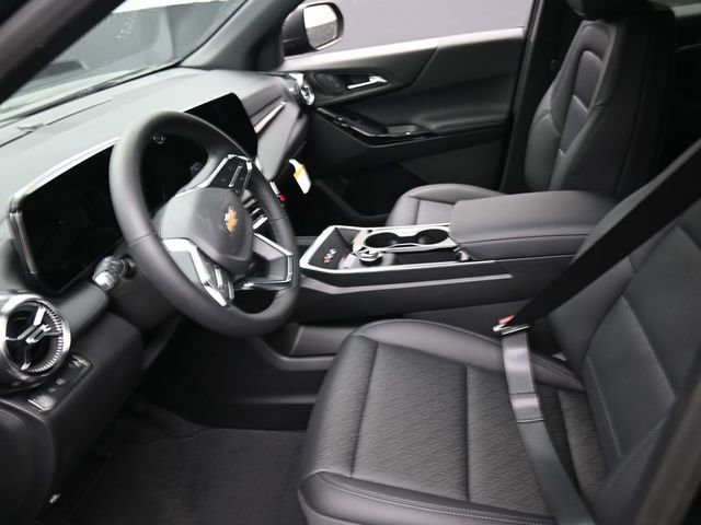 New 2026 Chevrolet Equinox LT w/ Convenience Package II image 8