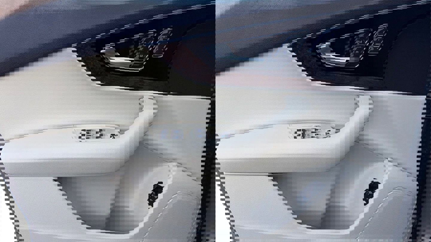 Used 2019 Audi Q7 3.0T Premium w/ Cold Weather Package image 40