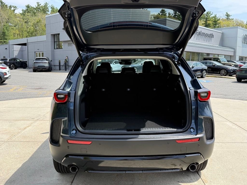 New 2026 MAZDA CX-50 AWD 2.5 Hybrid w/ Cargo Package image 16