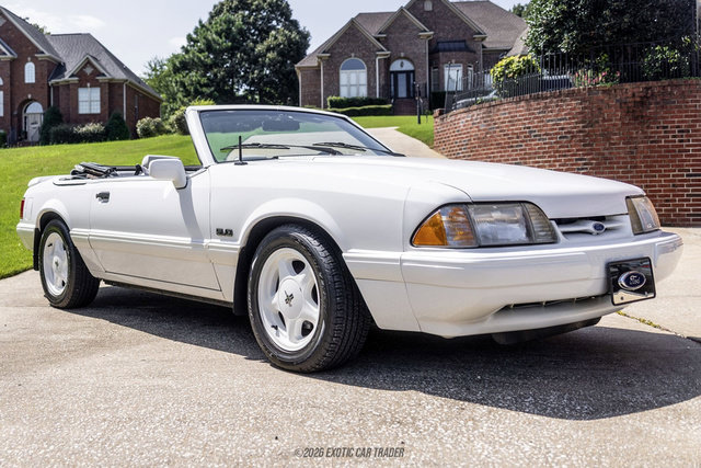 Used 1993 Ford Mustang LX RWD image 12