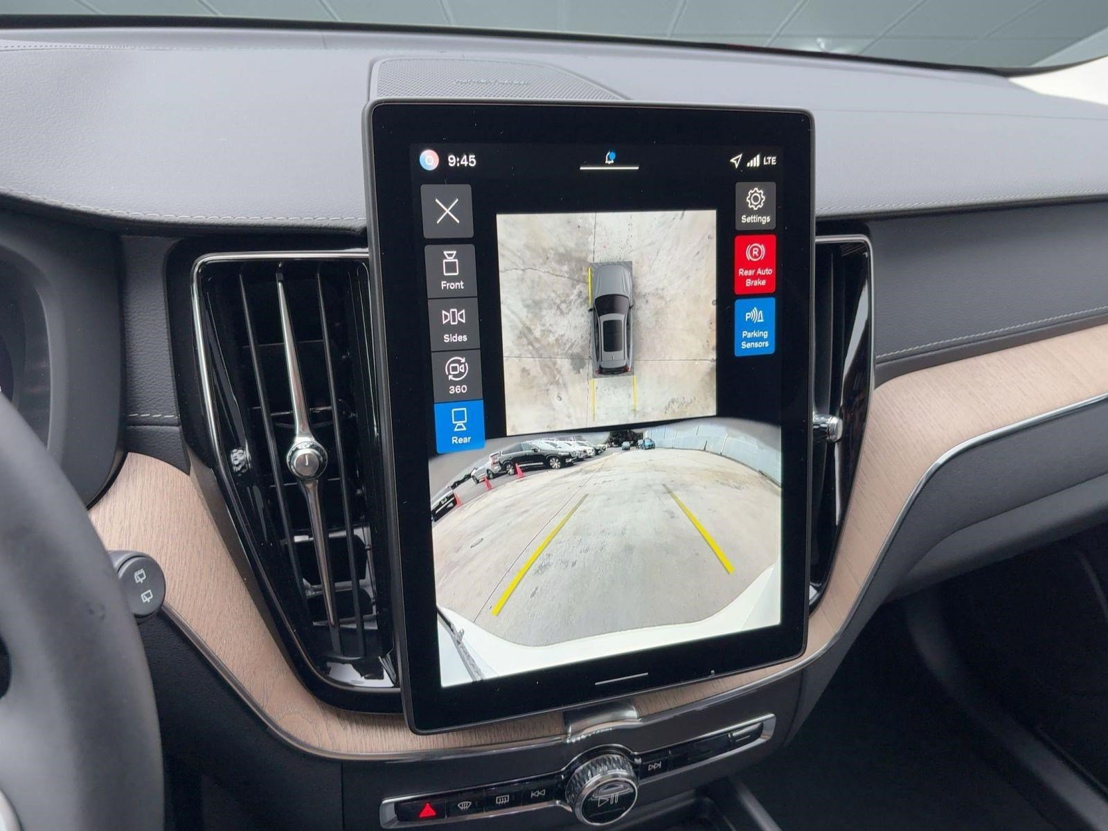 New 2026 Volvo XC60 B5 Ultra w/ Climate Package image 22