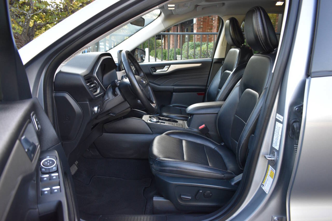 Used 2021 Ford Escape SEL w/ Technology Package FWD image 7