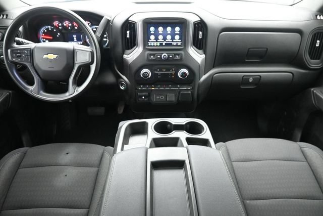 Used 2024 Chevrolet Silverado 2500 Custom w/ Custom Value Package AWD/4WD image 19