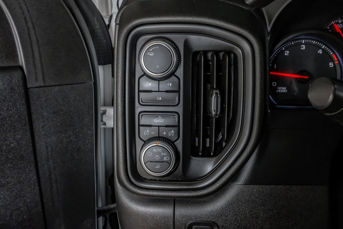 Used 2020 GMC Sierra 3500 4x4 Regular Cab w/ Convenience Package image 23
