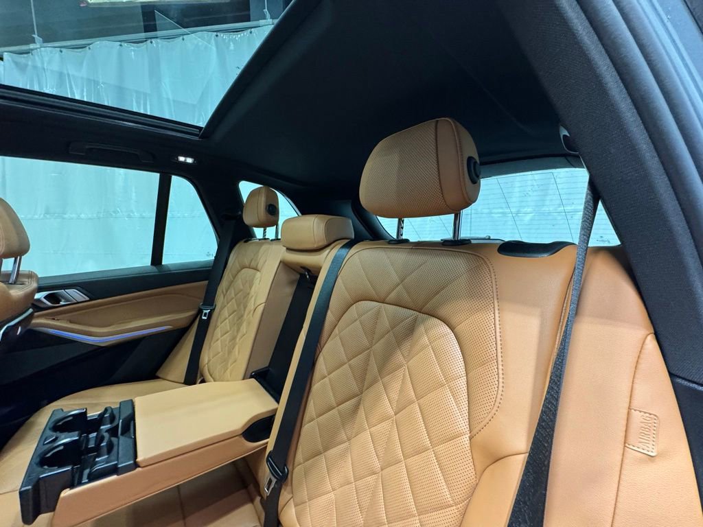 Certified 2024 BMW X5 xDrive40i w/ Premium Package image 23