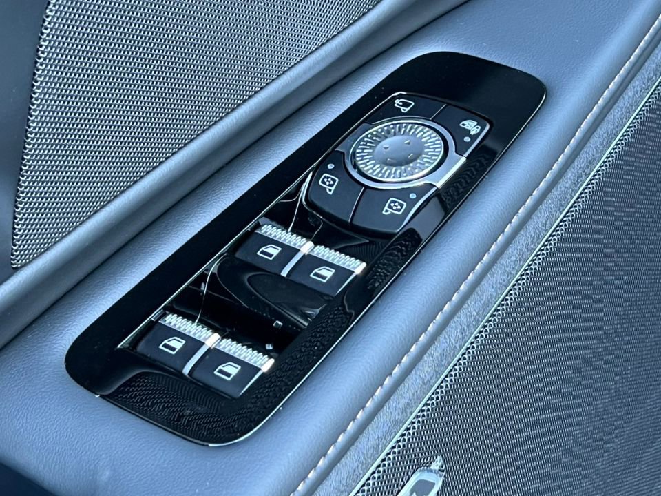 New 2026 Lincoln Nautilus Reserve w/ Jet Appearance Package AWD/4WD image 15