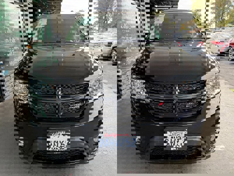 Used 2019 Dodge Journey SE w/ Premium Group image 12