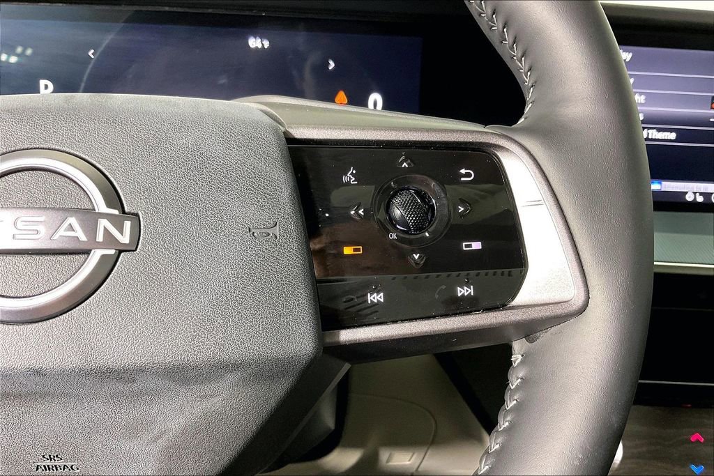 Certified 2025 Nissan Murano SL AWD/4WD image 28