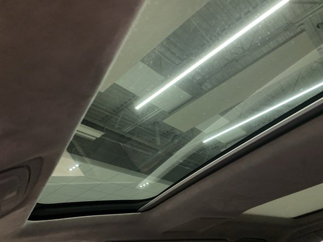 Used 2012 Audi A8 L 4.2 image 18