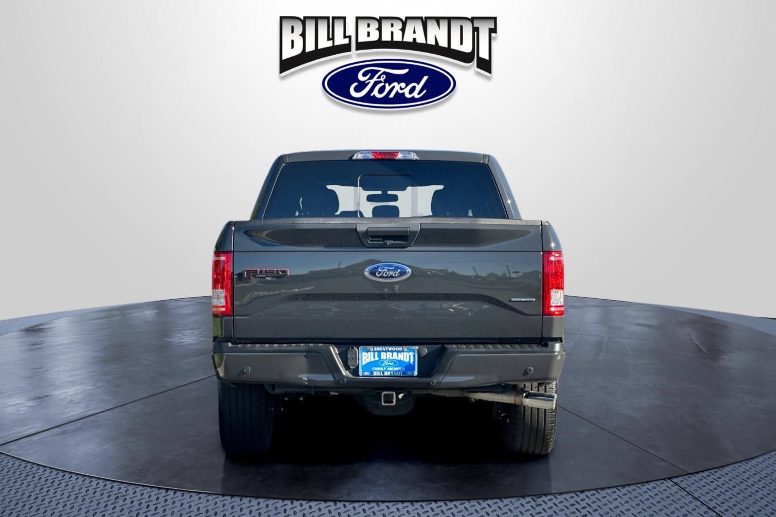 Used 2016 Ford F150 XLT w/ Equipment Group 302A Luxury RWD image 4