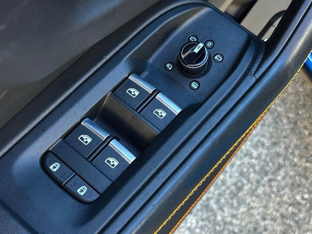 Used 2022 Lamborghini Urus image 15