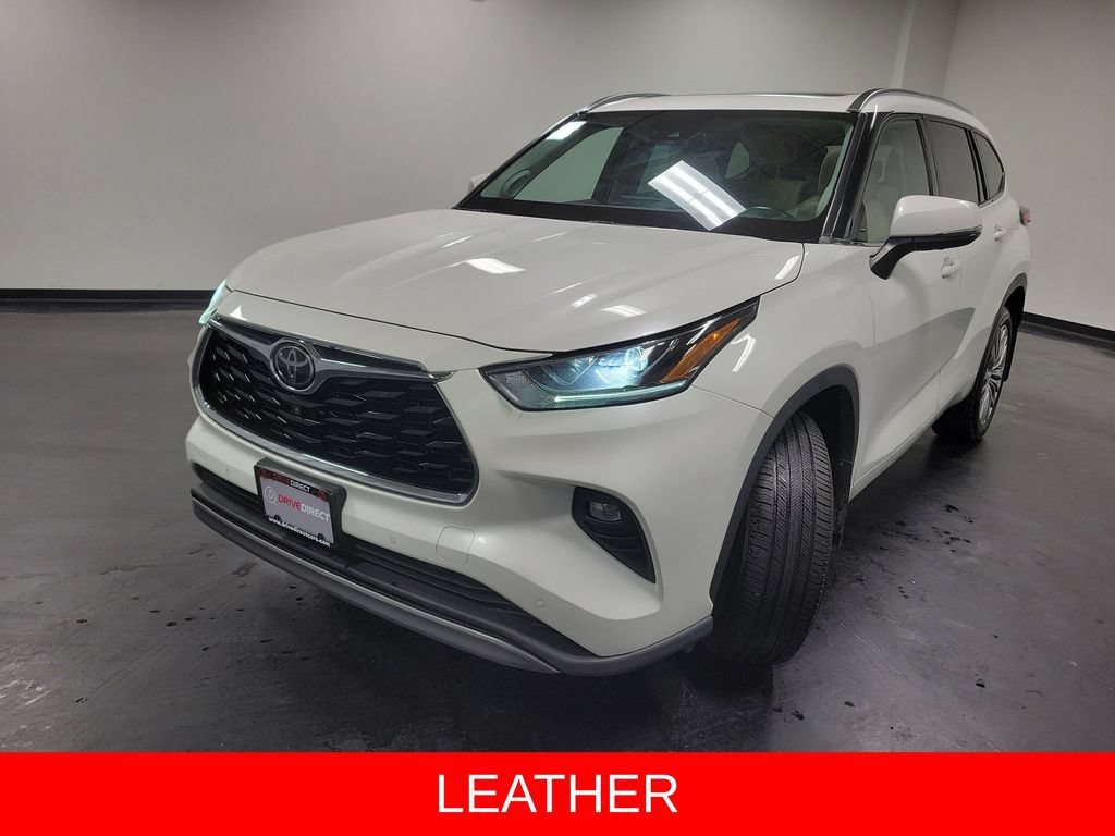 Used 2020 Toyota Highlander Platinum AWD/4WD image 4