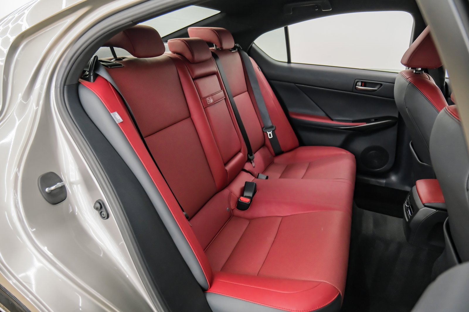 Used 2022 Lexus IS 300 image 45