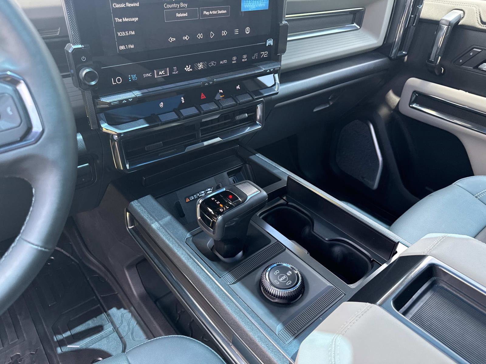 Used 2026 GMC Hummer EV SUV AWD/4WD image 26