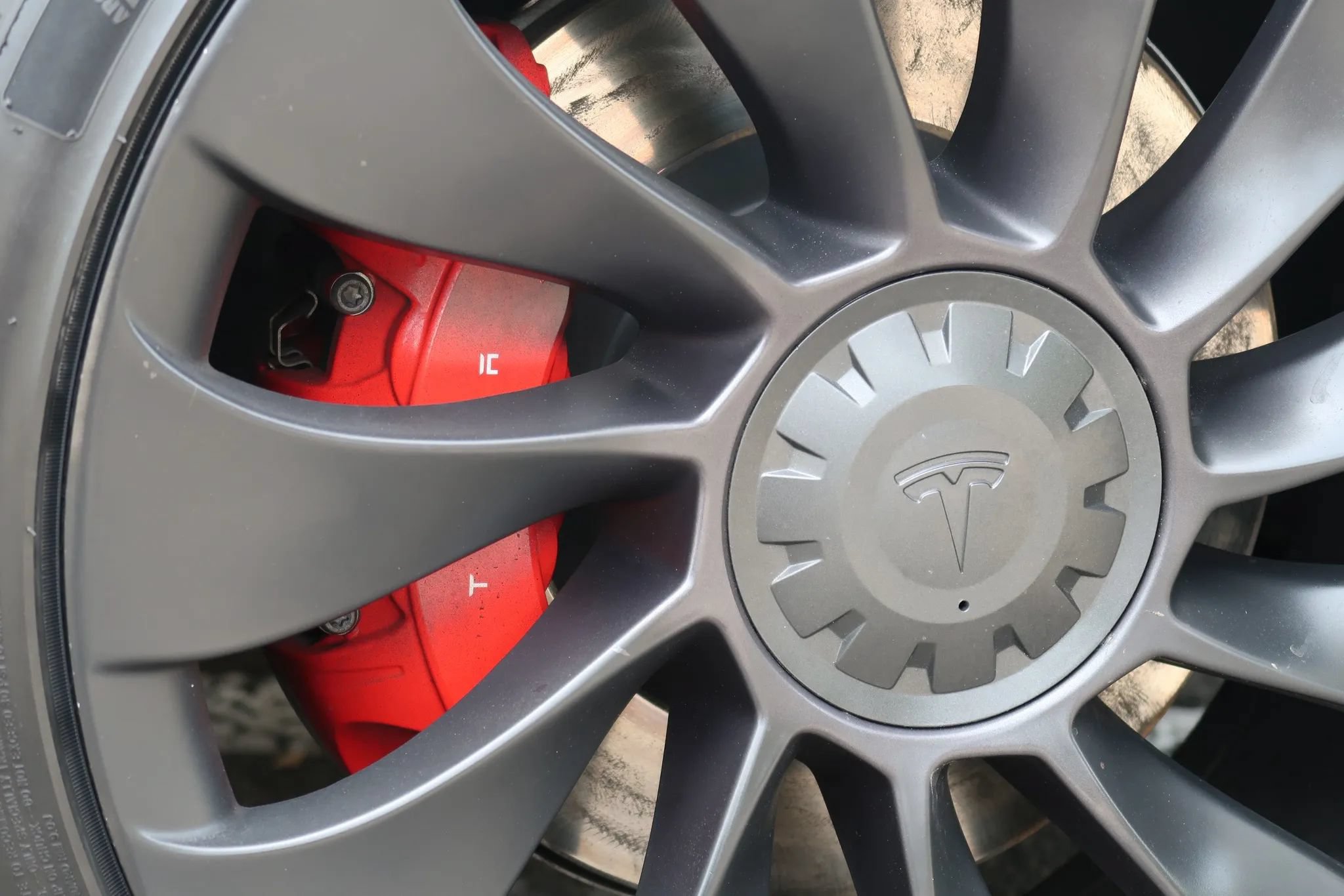 Used 2021 Tesla Model Y Performance AWD/4WD image 4
