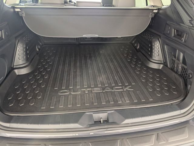 Used 2025 Subaru Outback Limited w/ Popular Package #2 image 32