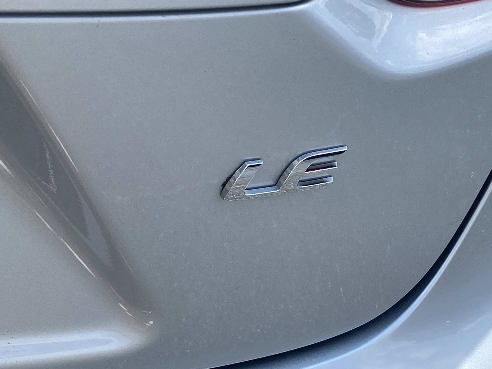 Used 2025 Toyota Corolla LE FWD image 6