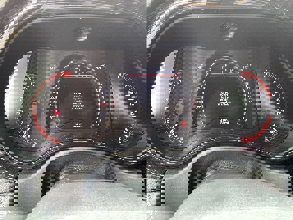 Used 2022 Dodge Durango GT image 31