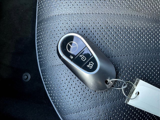 Used 2024 Mercedes-Benz EQS 450+ Sedan image 35