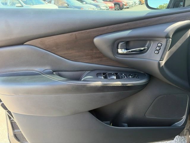 Used 2021 Nissan Murano Platinum w/ Cargo Package FWD image 30
