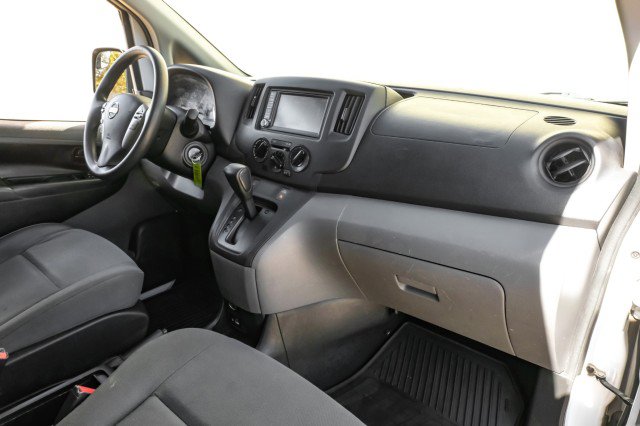 Used 2021 Nissan NV200 S image 21