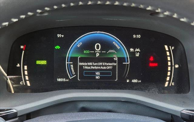 Certified 2025 Toyota Camry SE FWD image 11