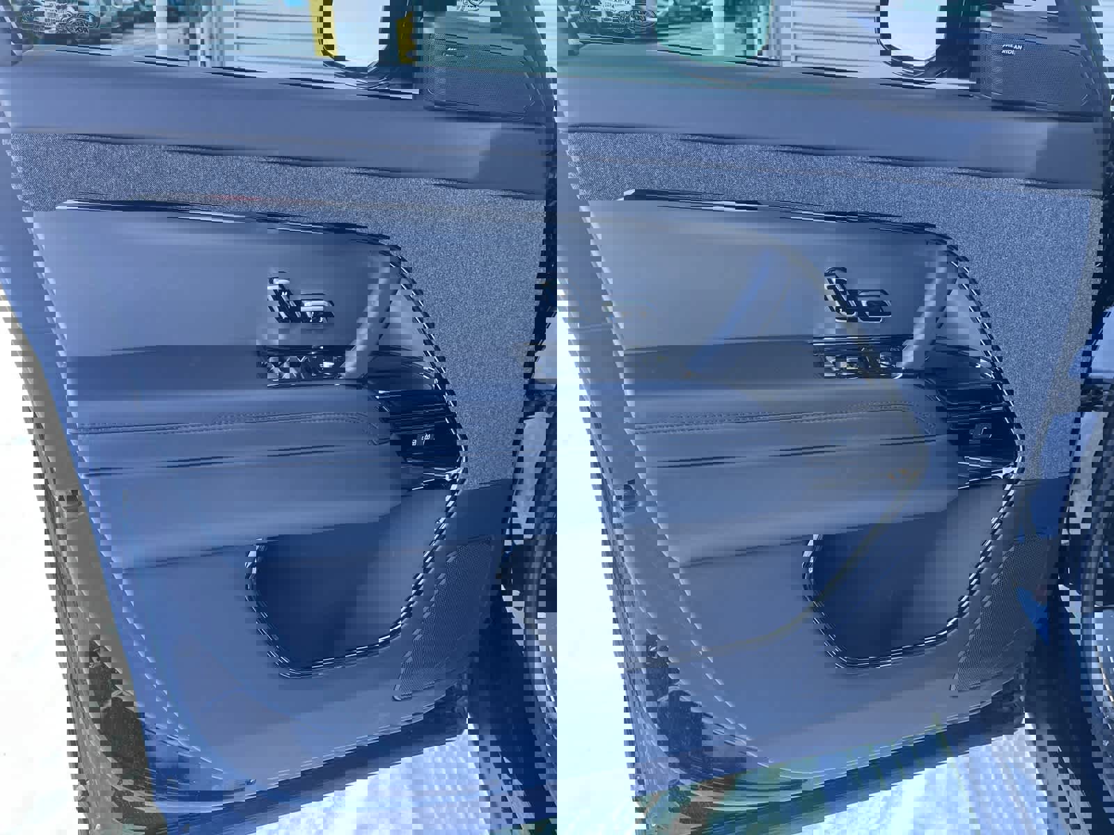 Used 2025 Land Rover Range Rover Sport Dynamic SE image 20