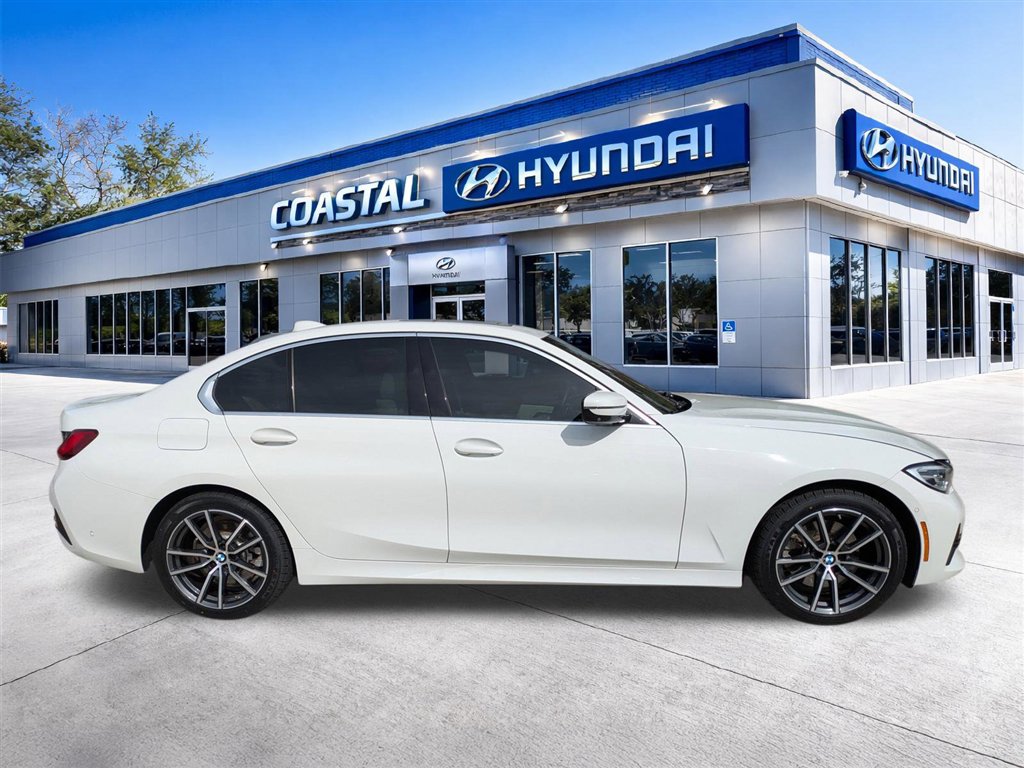 Used 2021 BMW 330i Sedan w/ Convenience Package image 3