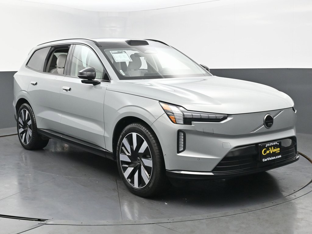 Used 2025 Volvo EX90 Ultra image 3