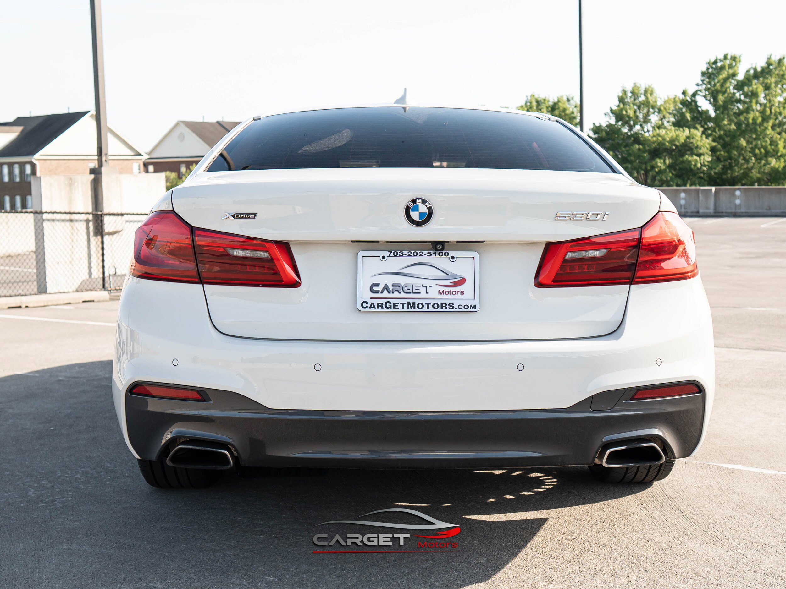 Used 2020 BMW 530i xDrive w/ M Sport Package AWD/4WD image 6