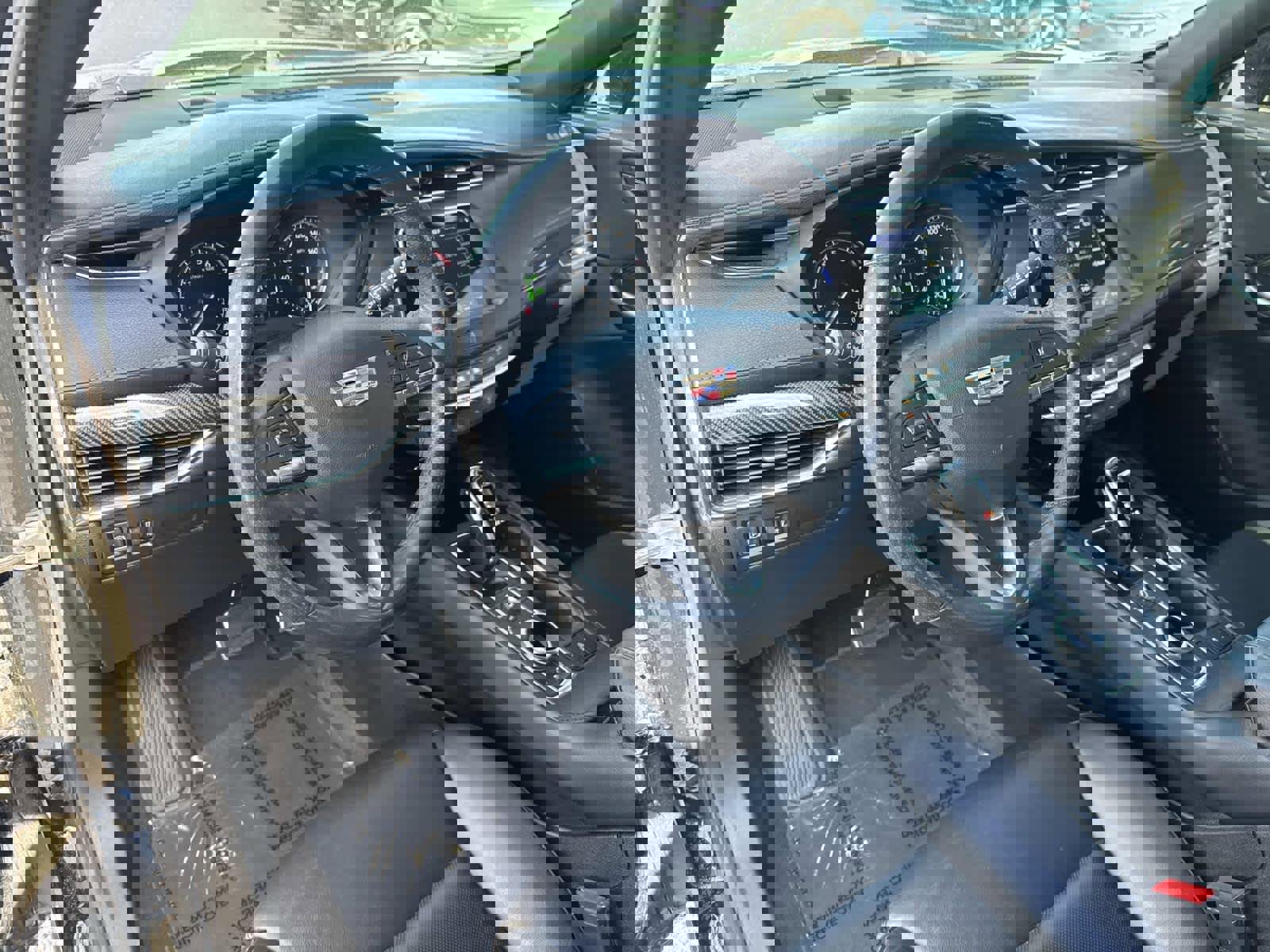 Used 2023 Cadillac XT4 Sport FWD image 23