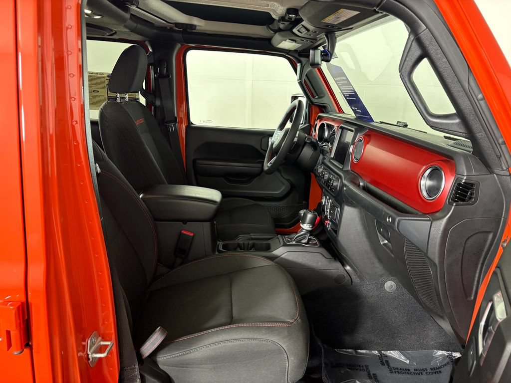 Used 2023 Jeep Gladiator Rubicon w/ Cold Weather Group AWD/4WD image 34