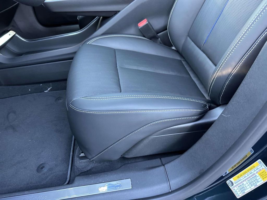 New 2026 Cadillac Lyriq Premium Luxury image 15