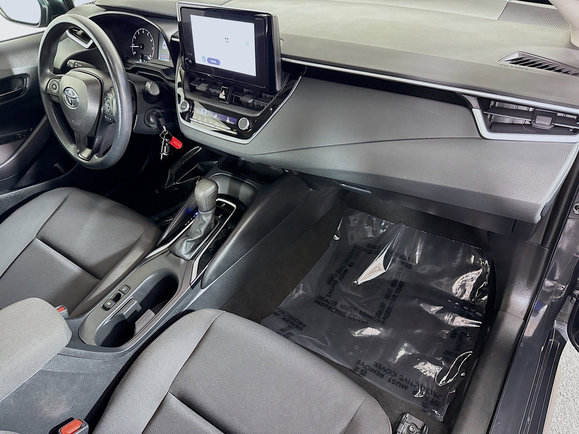 Used 2024 Toyota Corolla LE FWD image 29