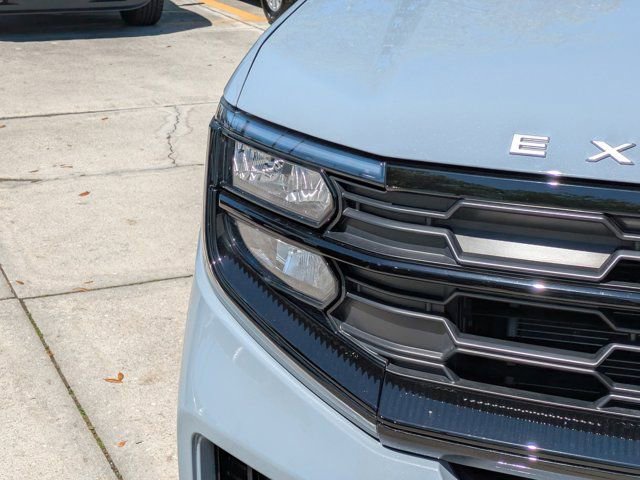 Certified 2025 Ford Expedition Active image 16