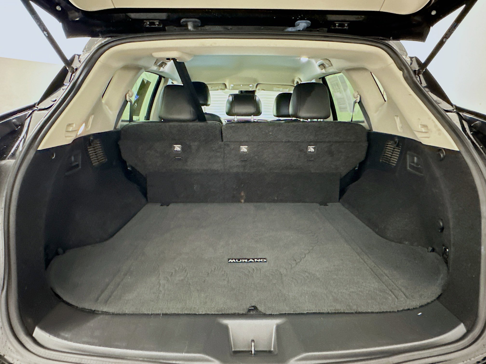 Used 2023 Nissan Murano SV image 29