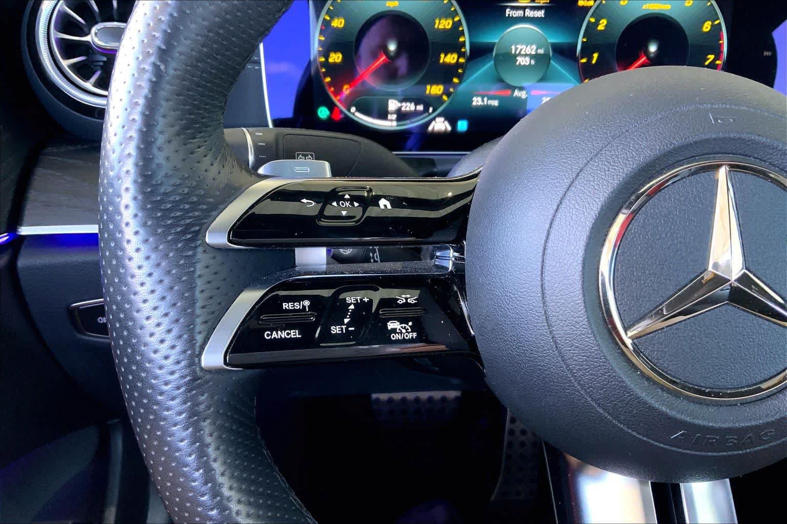 Used 2023 Mercedes-Benz E 450 Cabriolet image 21