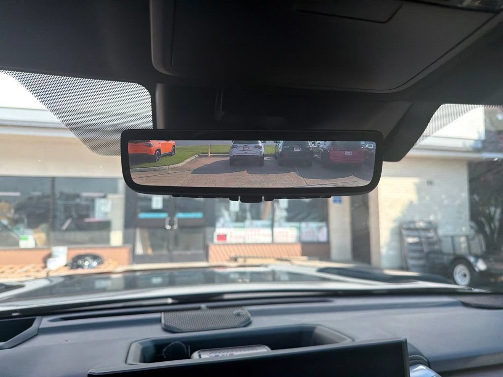 Used 2022 Toyota Tundra Capstone AWD/4WD image 22