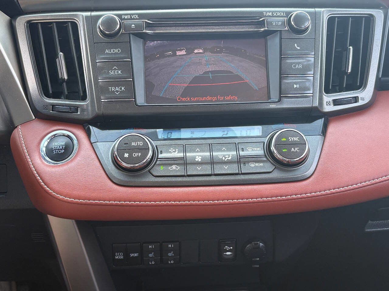 Used 2013 Toyota RAV4 Limited AWD/4WD image 21