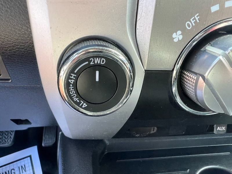 Used 2017 Toyota Tundra SR5 w/ SR5 Upgrade Package image 19