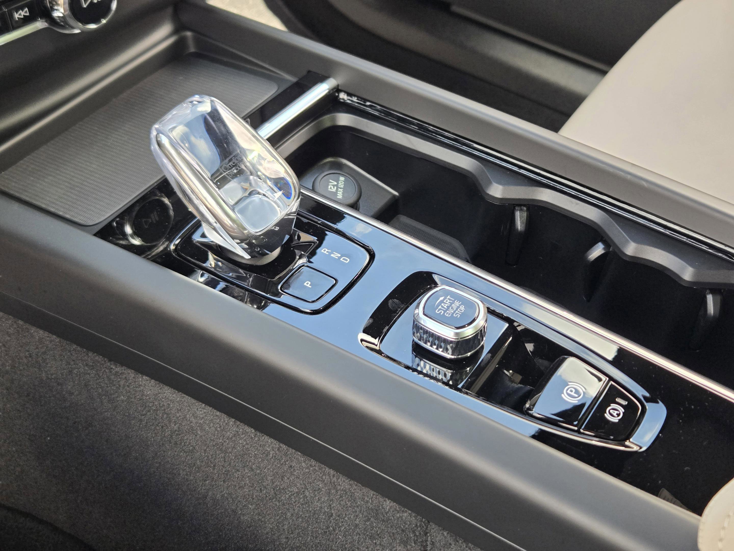 New 2026 Volvo XC60 B5 Plus w/ Protection Package Premier image 16