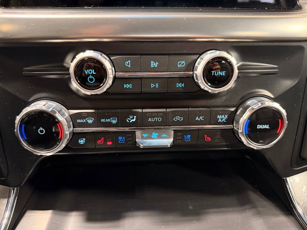 Used 2023 Ford F150 Lariat w/ Equipment Group 502A High AWD/4WD image 44