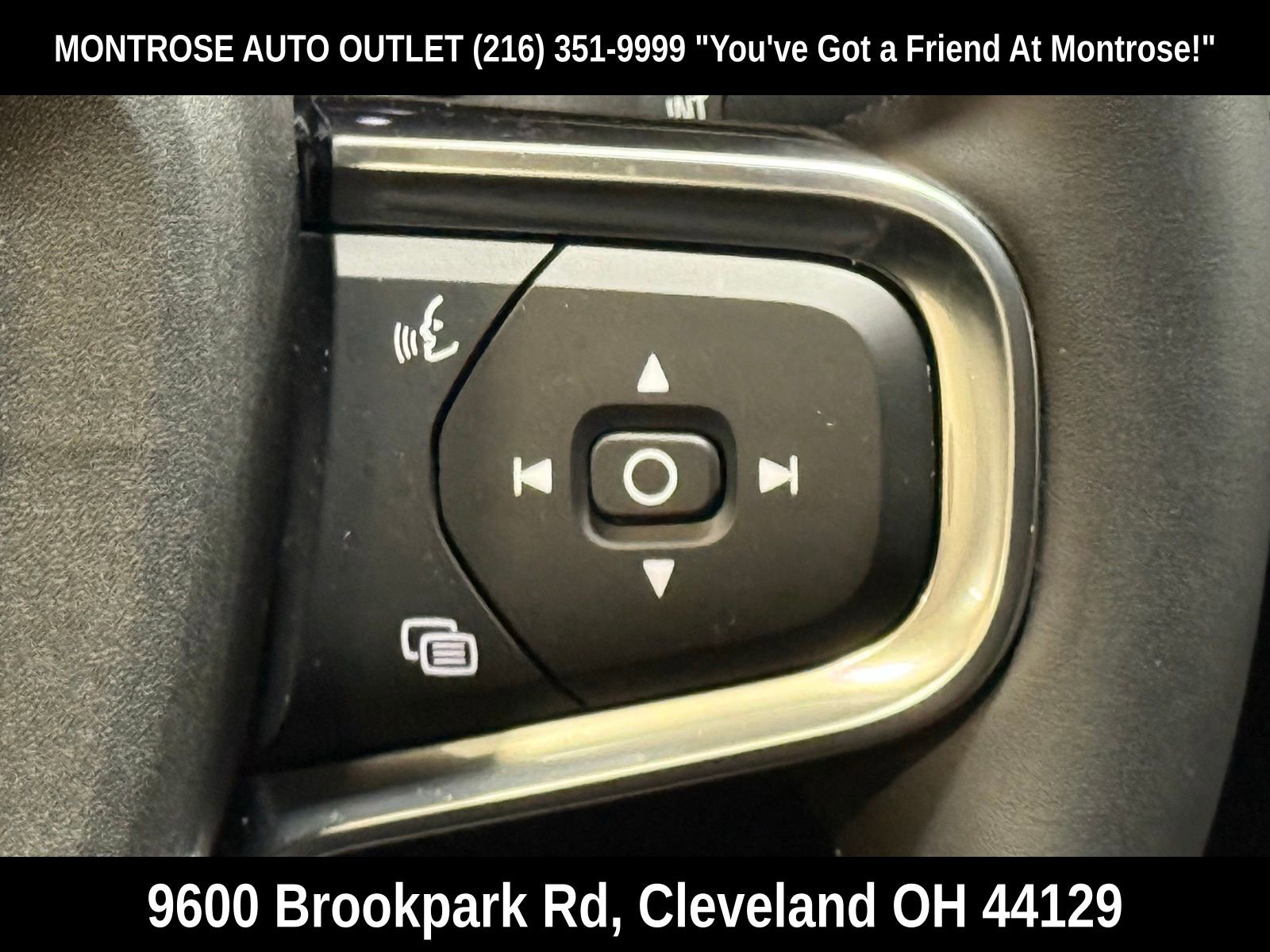 New 2026 Volvo XC40 B5 Plus w/ Protection Package Premier image 29