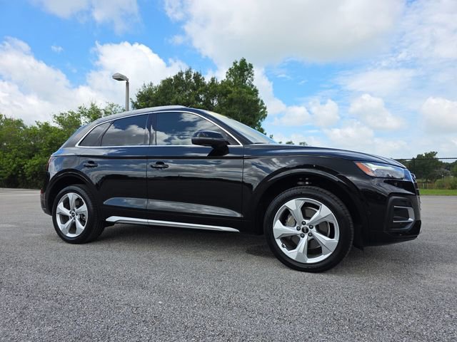 Used 2021 Audi Q5 Prestige w/ Prestige Package AWD/4WD image 1