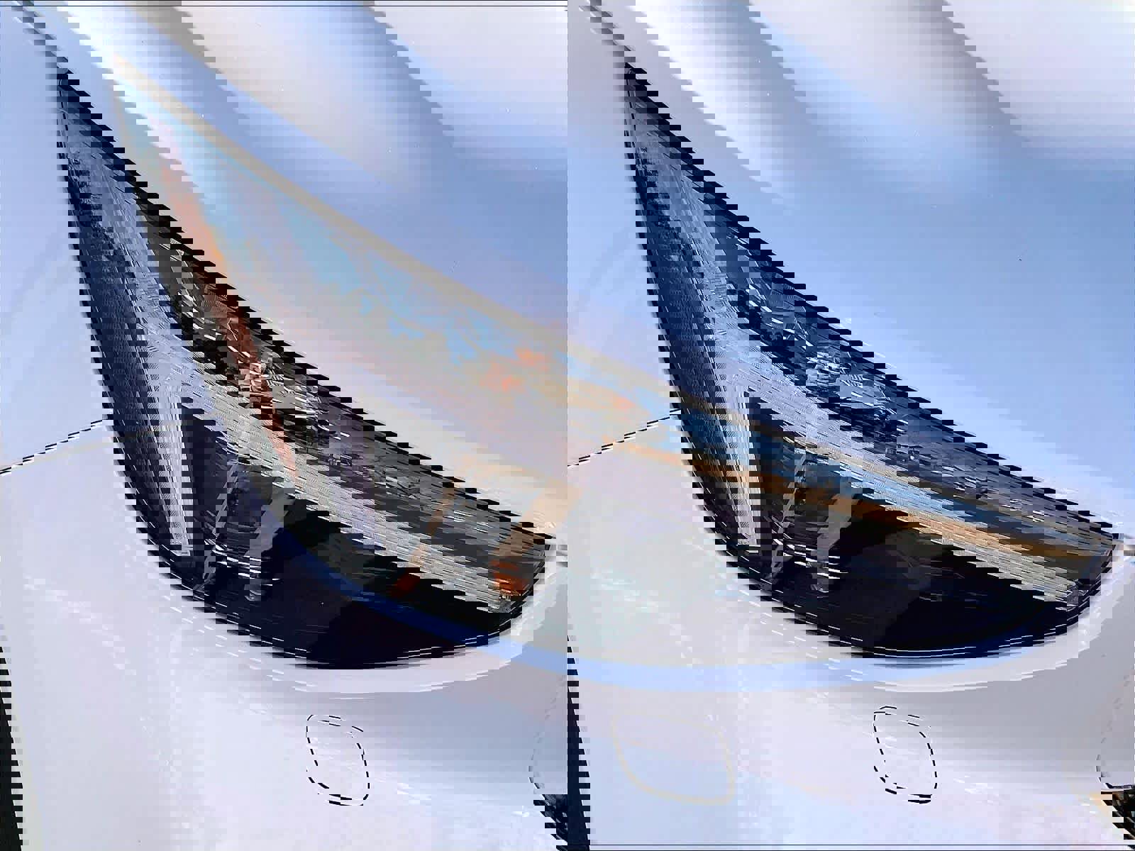 Used 2023 Volvo XC40 Recharge Ultimate w/ Protection Package Premier image 31