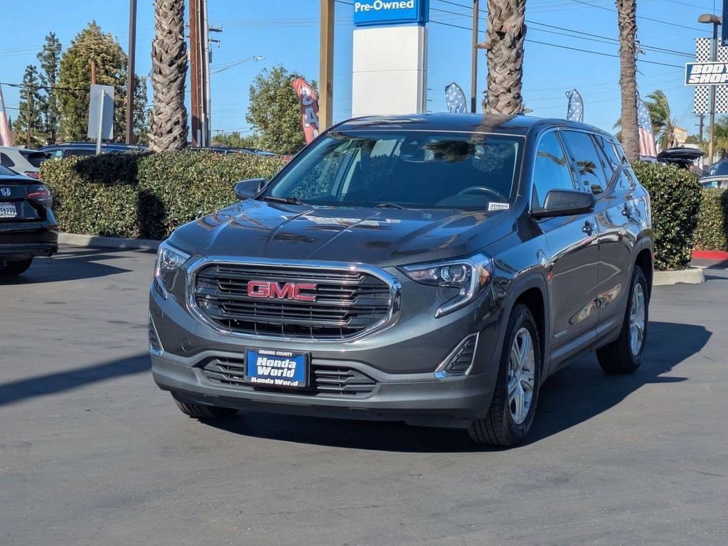 Used 2020 GMC Terrain SLE image 3