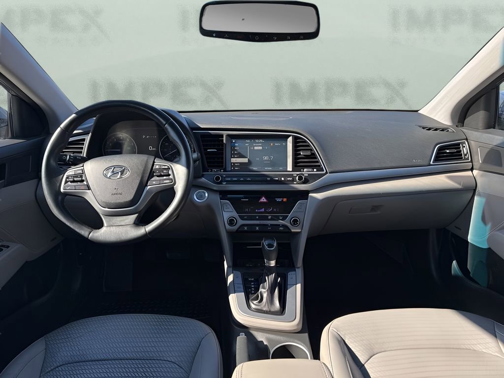 Used 2017 Hyundai Elantra Limited w/ Limited Tech Package 04 image 13