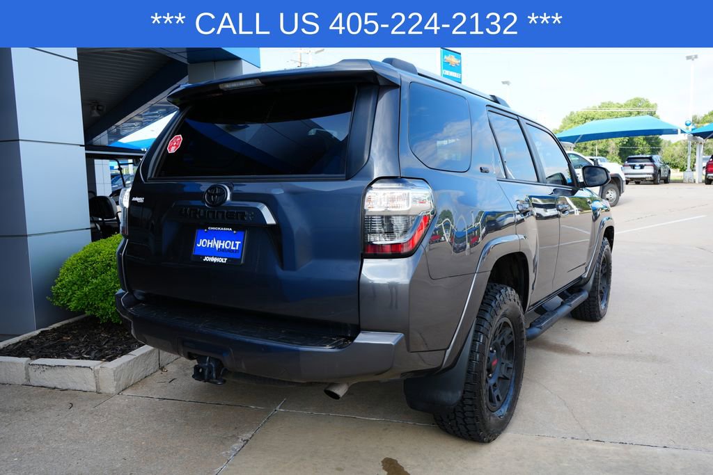 Used 2023 Toyota 4Runner SR5 AWD/4WD image 10